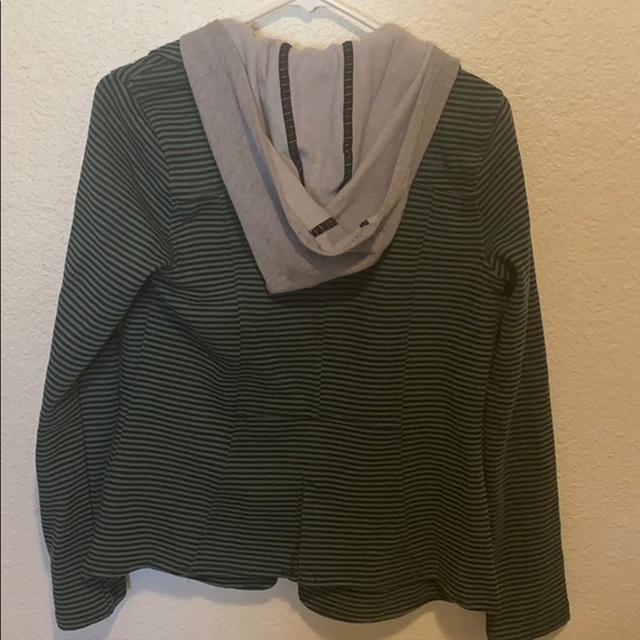 Hurley Jacket - Picture 2 of 3